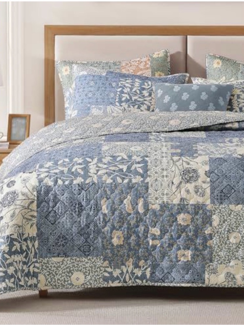 Blue Patchwork Floral Quilt Set - Home Bedding